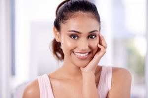Read more about the article Glowing Skin Tips: Morning में रोज करें सिर्फ ये 4 काम, लौट आएगा चेहरे का निखार, चमक जाएगी स्किन