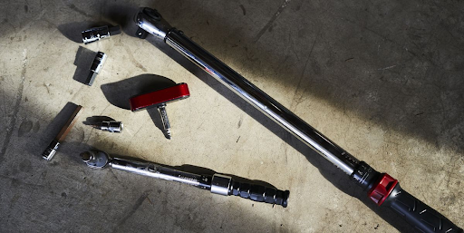 Read more about the article Torque Wrenches: Their Different Types and How to Use them
