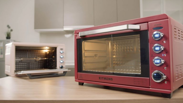 How to Clean Your Oven, According to an Pro