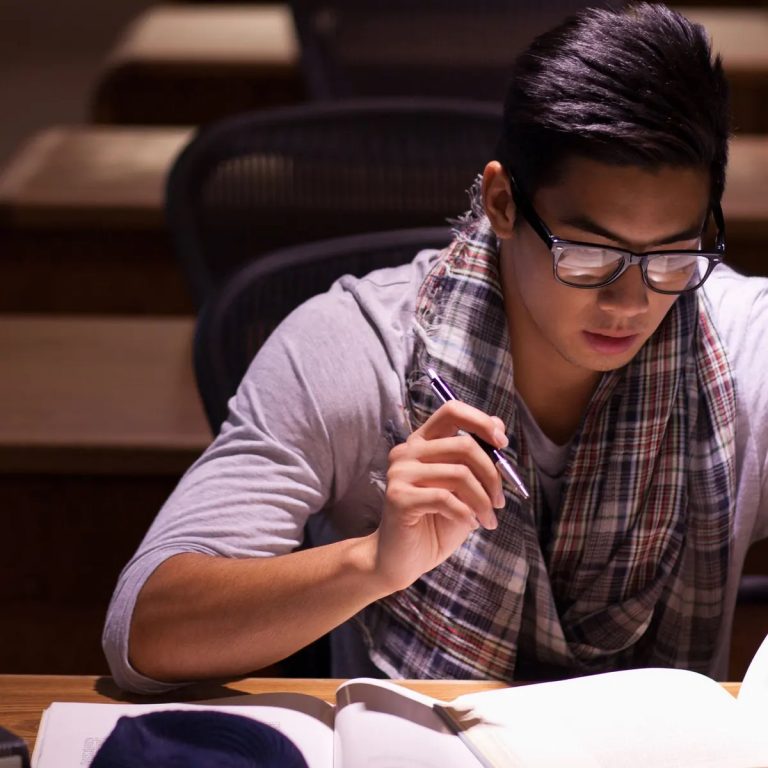 How can I trust MyAssignmenthelp.com for my law essays?